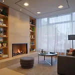 Adina Checkpoint Charlie 4*