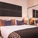 Adina Checkpoint Charlie 4*