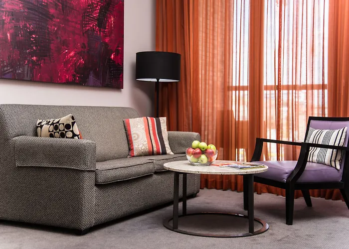 Adina Checkpoint Charlie 4* Berlin