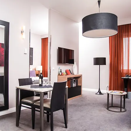 Adina Checkpoint Charlie Aparthotel Berlijn