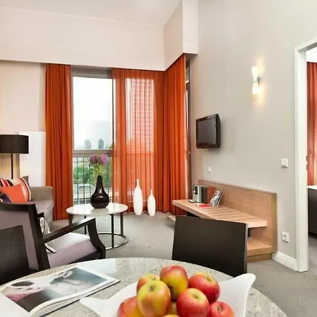 أدينا تشيكبوينت شارلي شقة فندقية برلين