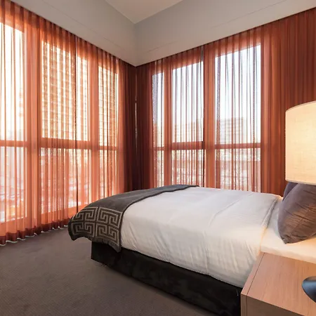 Aparthotel Adina Checkpoint Charlie 4*