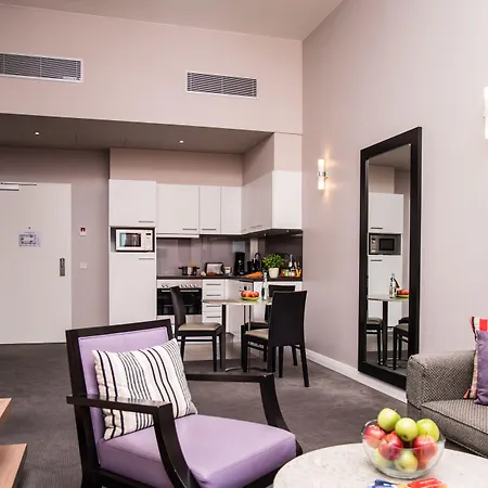 アディナ チェックポイント チャーリー