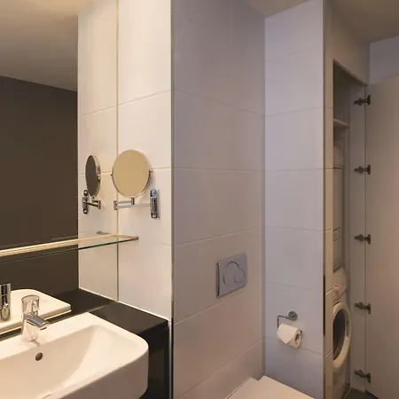 Apartahotel Adina Checkpoint Charlie Berlín