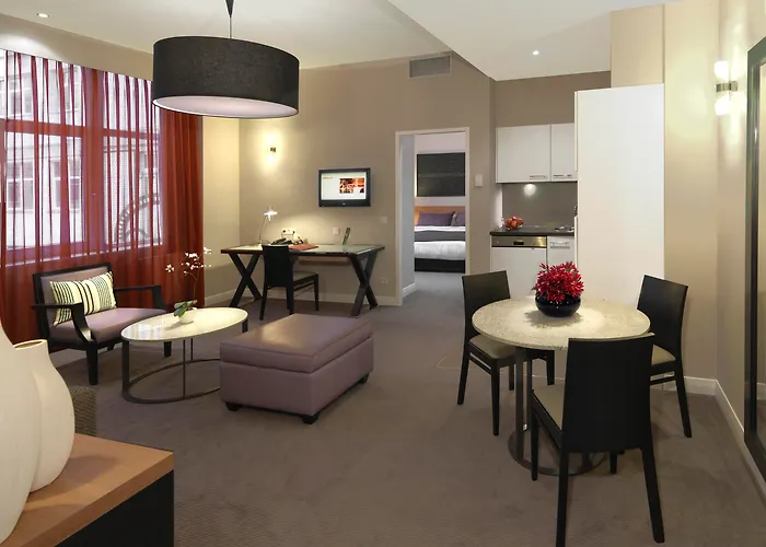 アパートホテル アディナ チェックポイント チャーリー ベルリン