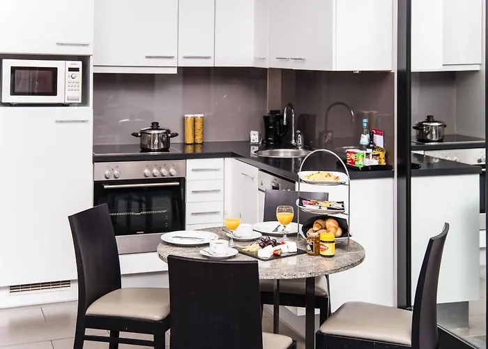 アディナ チェックポイント チャーリー 4* ベルリン